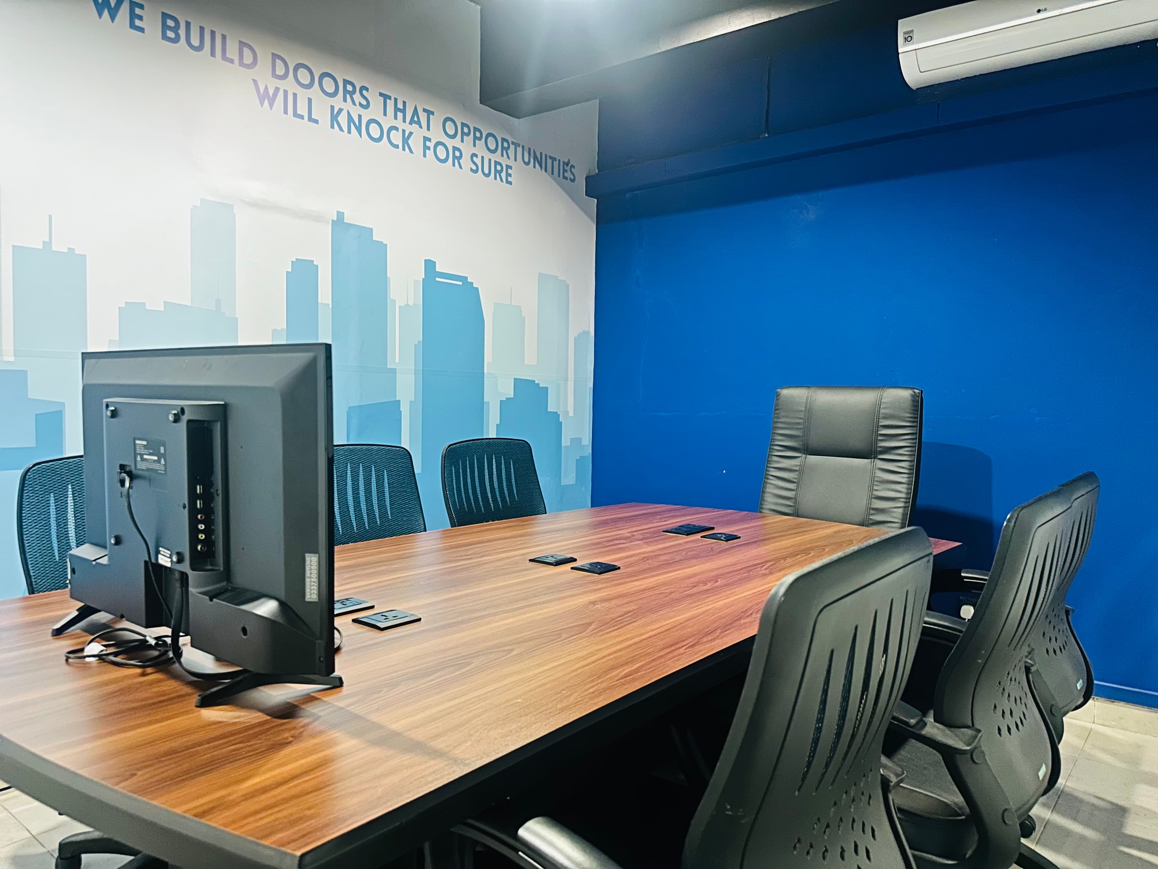 Builtapps company gallery photograph 3